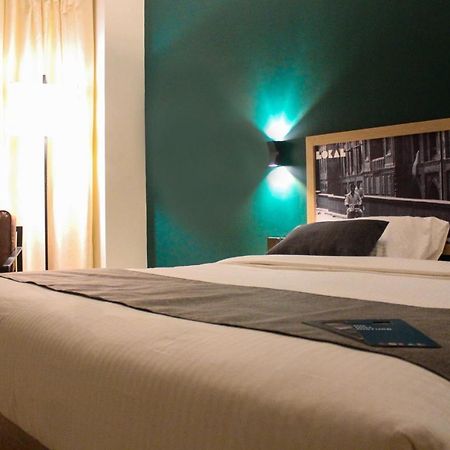 Lokal Rooms X Gulberg 라호르 외부 사진
